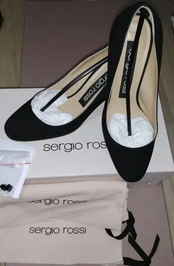 세르지오 로시 블랙 펌프스 37 23.5cm