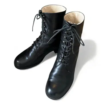 마가렛호웰 레이스업 부츠 24cm