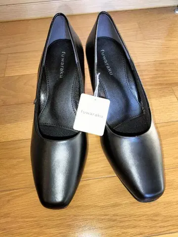 택 포함 새상품 fuwaraku 블랙 하이힐 펌프스 24.0cmEEE