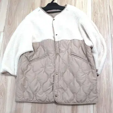 Discoat 보아 절개 퀼팅 코트 디스코트