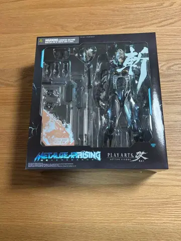 METAL GEAR RISING PLAYARTS 라이덴