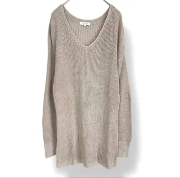 PLST 베이지 린넨 V넥 크로셰 니트