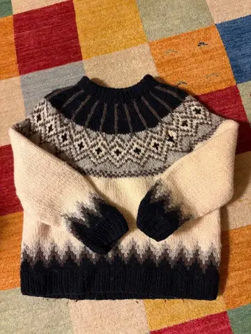 노르딕 무늬 울 스웨터