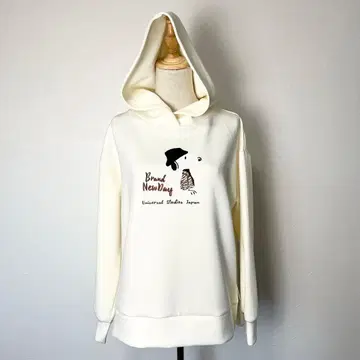 새상품급 USJ 스누피 자수 후드티 L 아이보리 탄력감 소재 루즈핏