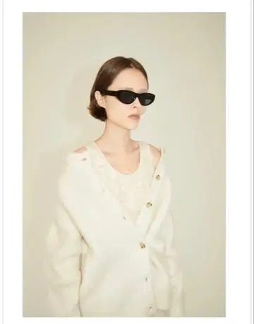 Suzu Hirose x CLANE MOHAIR LOOSE KNIT