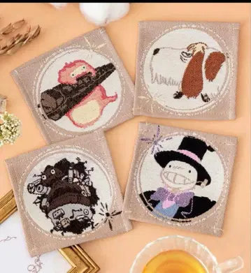 [ 완판템 ] 하울의 움직이는 성 고블랑 직조 코스터 4장 세트 칼시퍼