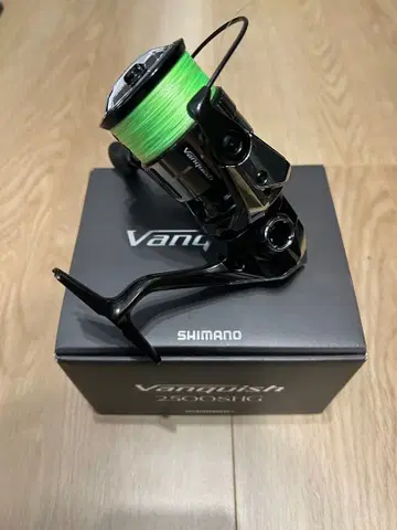 시마노 23 뱅퀴시 2500SHG