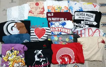 우치다 마아야 의류 묶음 판매 티셔츠 유니폼 후드티