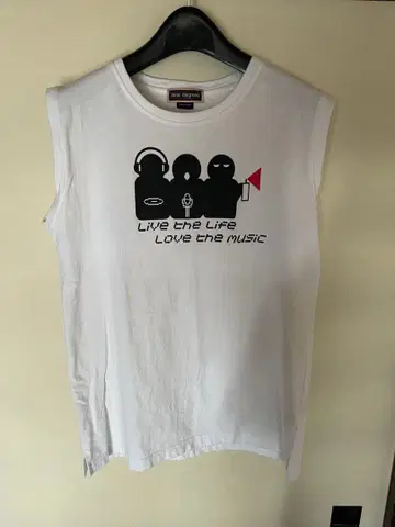 슬리브리스 T셔츠