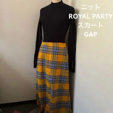 블랙과 옐로우 컬러 체크 플레어 스커트