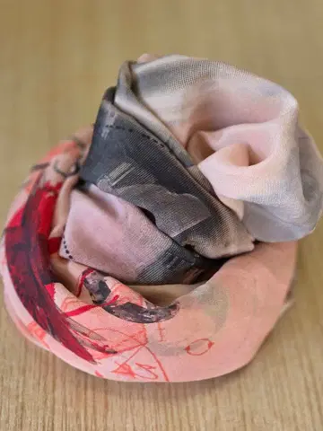 꽃무늬 스톨 핑크와 그레이