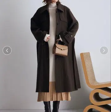 미라 오웬 롱 리버 코트