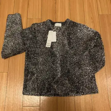 가리야르다 가리얀테 니트탑