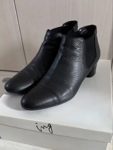 잉 블랙 사이드 고어 부츠 24.5cm