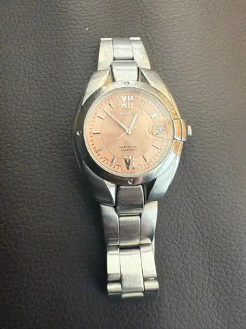 세이코 남성용 손목시계 퍼페츄얼 캘린더 중고