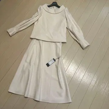 FOXEY 아이보리 스커트 셋업 38