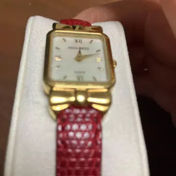 NINA RICCI 아날로그 손목시계 빨간색 스트랩