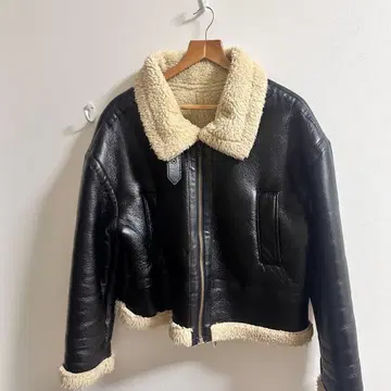 레더 보아 옷깃 숏 자켓