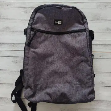 새상품급 NEWERA 그레이 나일론 백팩
