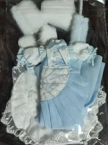 루나에게 바치는 달의 마녀 아웃핏