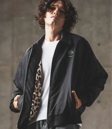 [ 새상품 ] GLIMCLAP 그림클랩 레오파드 지퍼 자켓 M