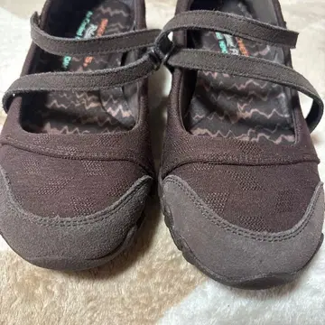 SKECHERS Relaxed Fit 슬립온 brown