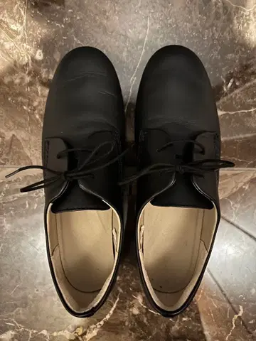 무인양품 피로를 덜어주는 가죽 신발 검정 블랙 22.5cm