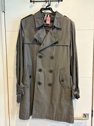 BLACK LABEL CRESTBRIDGE 트렌치코트