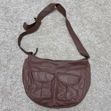 츠모리치사토 숄더백