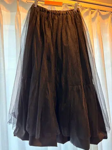 시크릿 트로피 리버서블 스커트