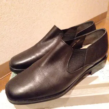 마가렛호웰 25.5cm 미사용에 가까운 블랙 가죽