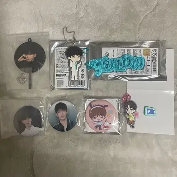 SEVENTEEN 도겸 굿즈 캔뱃지 미니 피켓 묶음 판매