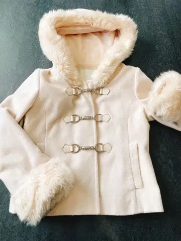 CECIL McBEE 숏 기장 코트