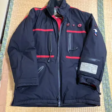 PAPAS 다운 자켓 블랙/빨간색