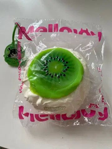 [ 당일 발송 ] Mellojoy 크림 범벅 다이후쿠 키위