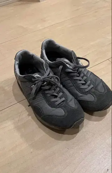 2018 한정판 PATRICK 패트릭 STUDIUM 23.0cm