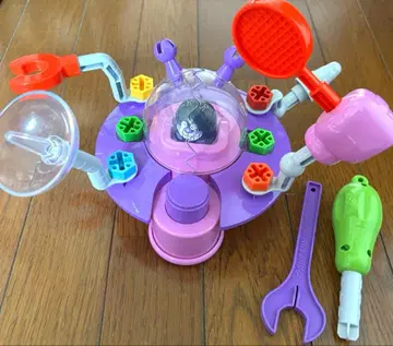 산산조각 크러쉬! 빙글빙글 세균맨 UFO