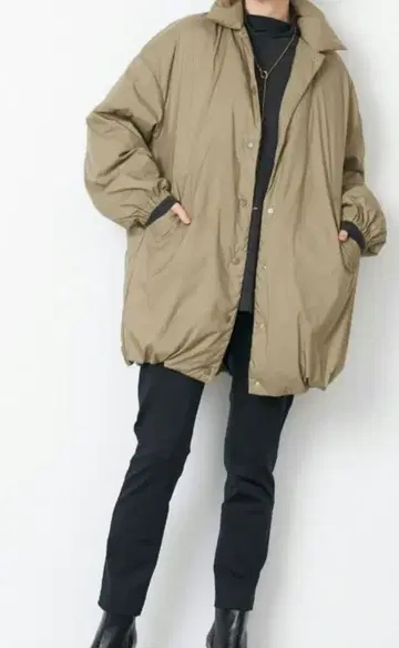 MICA&DEAL 운모&디일 [ 새상품 ] 경량의 부드러운 다운