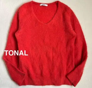 TONAL 빨간색 V넥 긴팔 스웨터