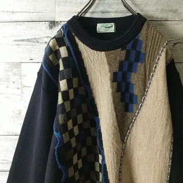 세련된 체크 입체 편직 디자인 절개 개성파 니트 스웨터 M