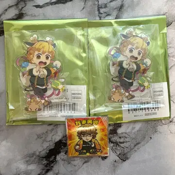 귀멸의 칼날 크리스마스 아크릴 스탠드 아가츠마 젠이츠 아크릴 스탠드