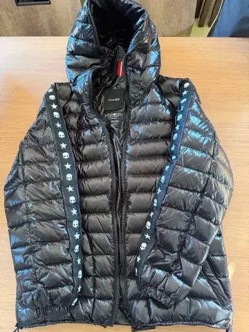 HYDROGEN 블랙 다운 자켓 후드 부착