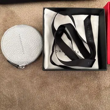 보나벤츄라 코인 케이스 홀리데이 한정판