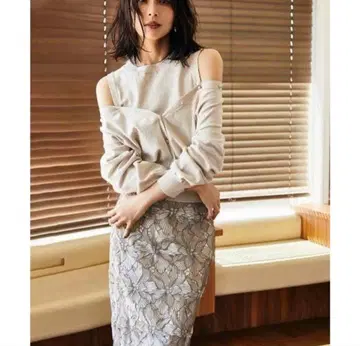 FRAY I.D 라메 레이스 스커트 모카