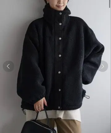 블랙 플리스 자켓 사이즈 F N