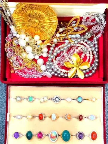 유품 정리 반지 목걸이 브로치 팔찌 생전 정리