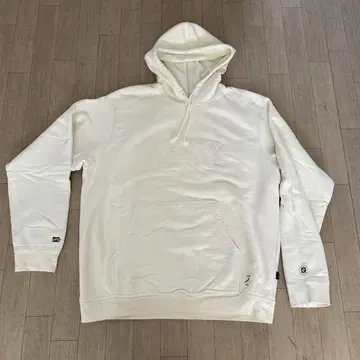 화이트 DESERT STORM 후드티