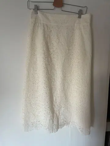 새상품 슈퍼 뷰티 전체 레이스 무릎 아래 스커트 사이즈 44