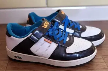 VANS 스니커즈 블랙/화이트/블루 남성용 26.5cm