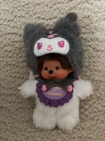 쿠로미 x 몬치치 키링